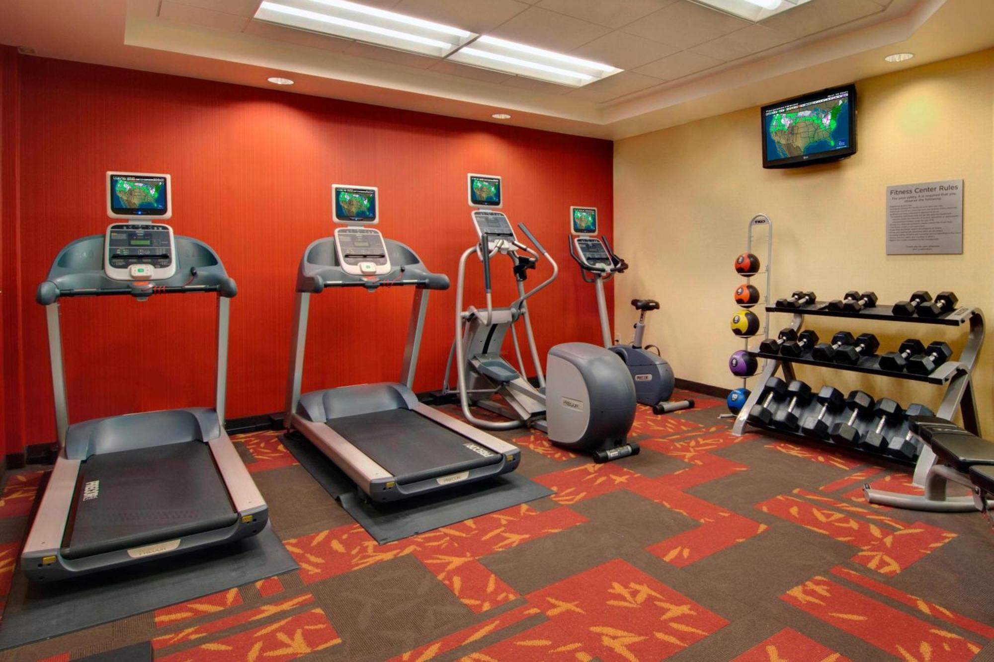 Courtyard By Marriott Madison East Ξενοδοχείο Εξωτερικό φωτογραφία