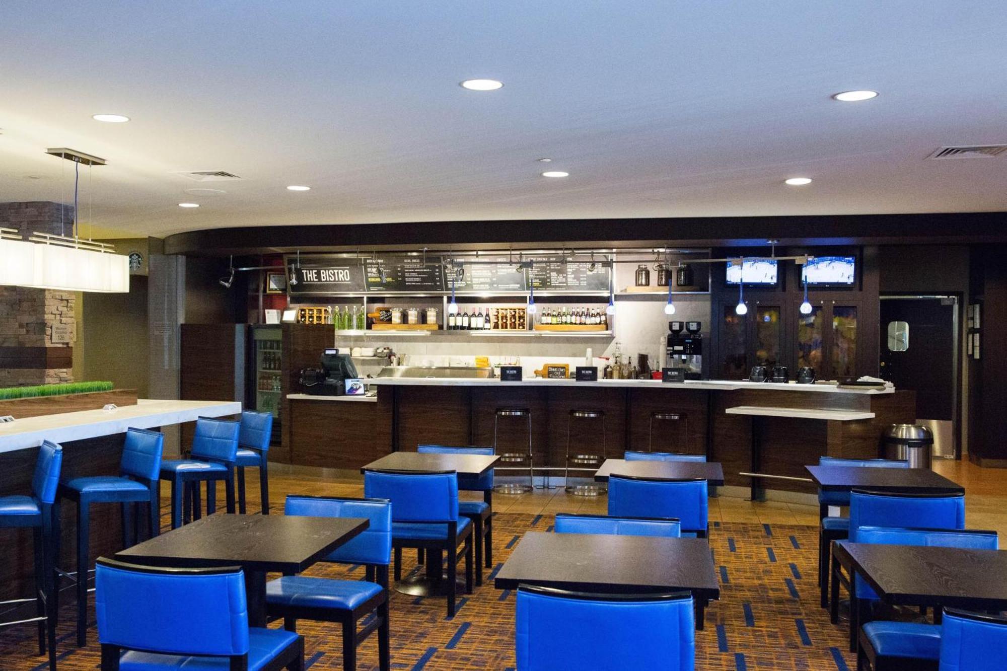 Courtyard By Marriott Madison East Ξενοδοχείο Εξωτερικό φωτογραφία